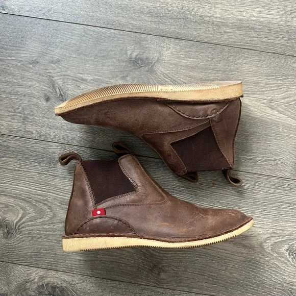 Oliberte | Shoes | Oliberte Boottieschelsea Boots Sz6 | Poshmark display picture 3